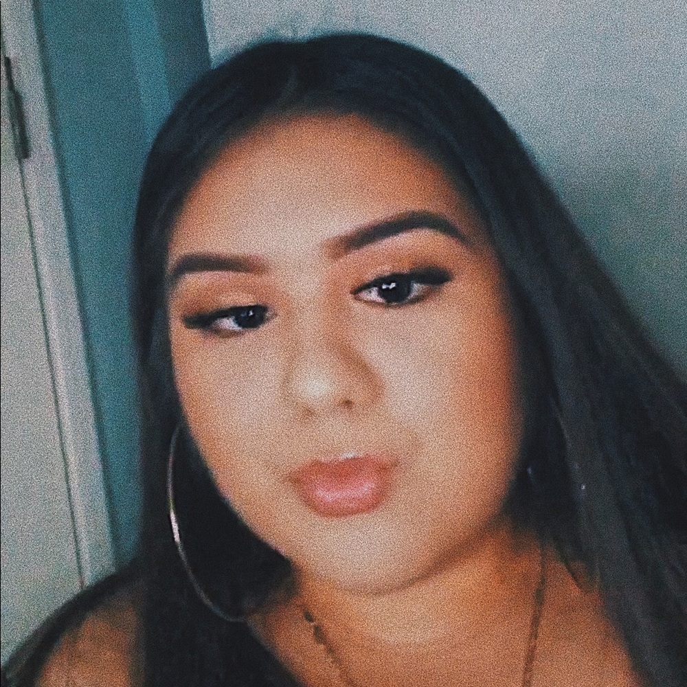 Meet your Posher, Ingrid